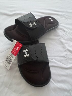Under Armour Ignite IX Black Slides Sandals - Women's Size 8 NWT